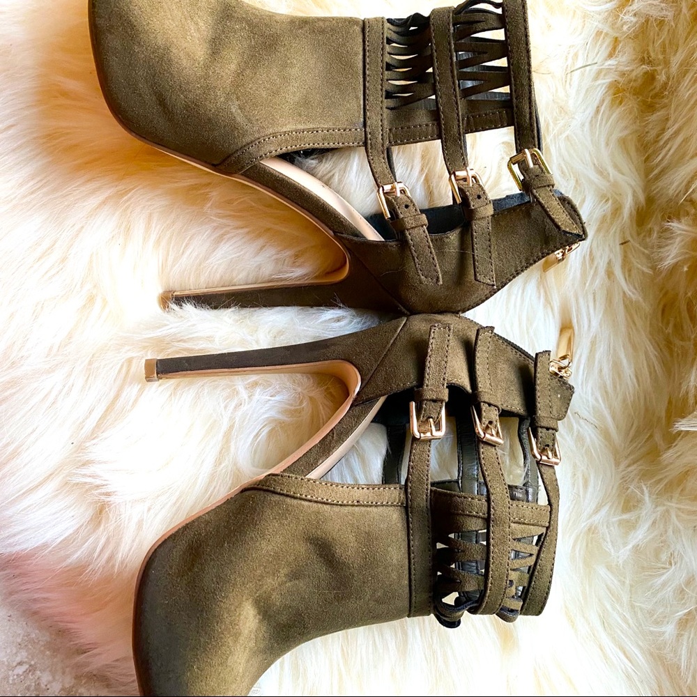 Shoe Dazzle/ Military Green Strappy Heels/ Stilettos/ “Heidi”/ 8